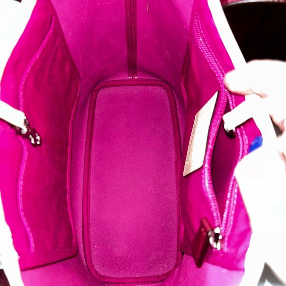 Coach purse - Picture 3 of 9